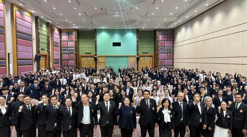 โครงการสร้างพลังบัณฑิตอาชีวศึกษาสู่อนาคต